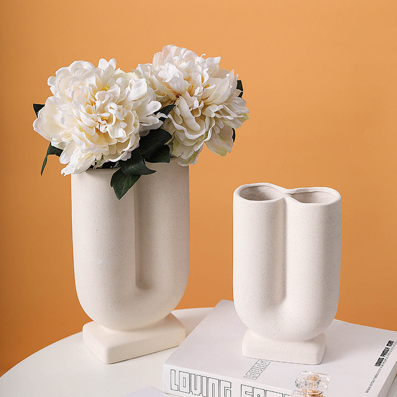 Creative Frosted Ceramic Vase With Metal Spots